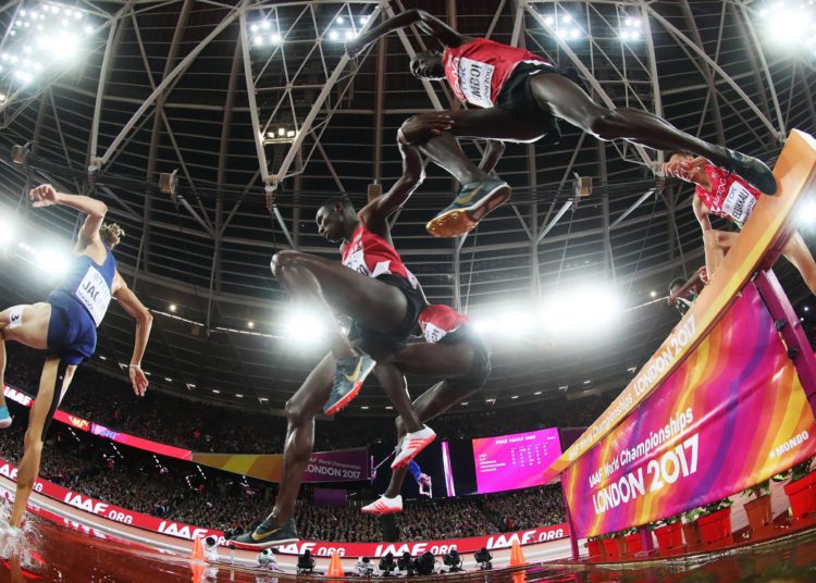 Kenia imbatible una vez más en 3.000 con obstáculos