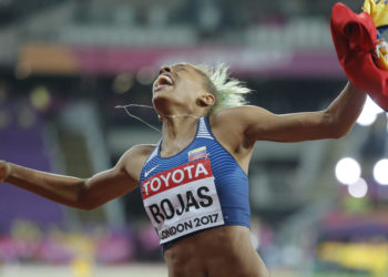 Yulimar destronó a Ibargüen y McLeod redimió a Jamaica en velocidad