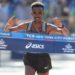 Eritreo Ghebreslassie buscará reeditar en maratón de NY triunfo de 2016