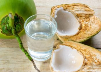 Contra los calambres: Agua de coco
