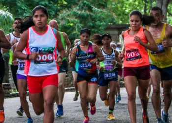 Más de 500 corredores estarán este domingo en los 10K de la Garra, en el marco del aniversario de Cachamay Runners/SuelaAFondo