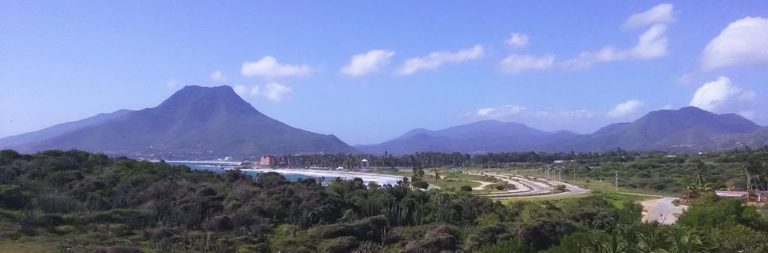 La carrera de 62 K saldrá a las 3:00 am del sábado desde Bella Lora, Playa Parguito; los 35K a las 5:30 am y los 15K a las 7:30 am/Retos.info