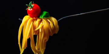 Consumir carbohidratos durante el entrenamiento, aumentado las dosis de éstos, es una de las estrategias que aconseja la nutricionista Andrea Gilmond/Pixabay.com