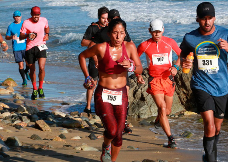 Durante el día, los competidores desafiaron dos distancias: 12K y 21 kilómetros/Retos.info