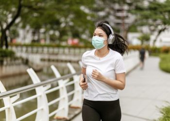 El uso de mascarillas implicará readaptarse a una nueva forma de entrenar