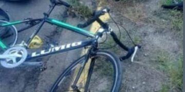 Atropellan a ciclistas