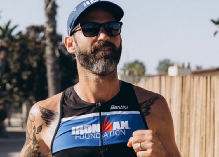 «Tengo un tumor cerebral pero he terminado un Ironman para inspirar a mi hija»