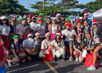 Whinton Palma y Kharis Bravo se imponen en los 10K de Santa Corre